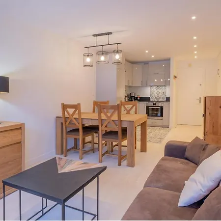 Apartment Portes Du Brevent -1 Bedroom With Magnificient Mont Blanc Views